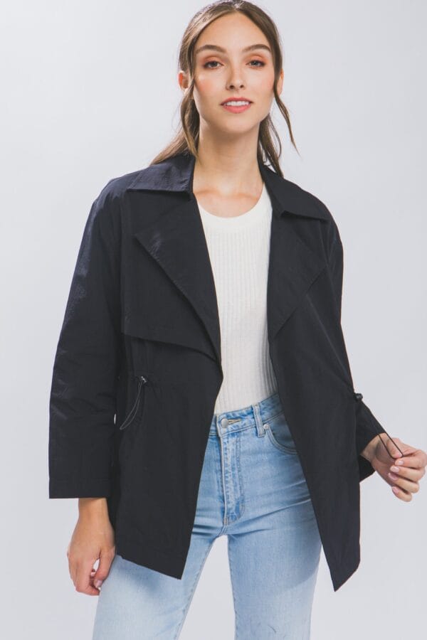 Chaqueta ligera con cordones ajustables - Image 15