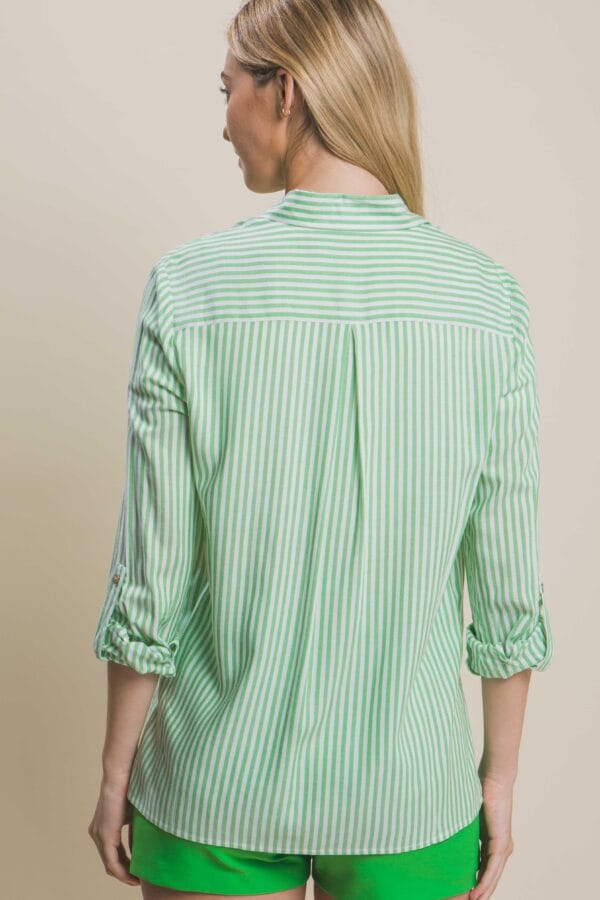 Blusa de rayas con bolsillos frontales - Image 29