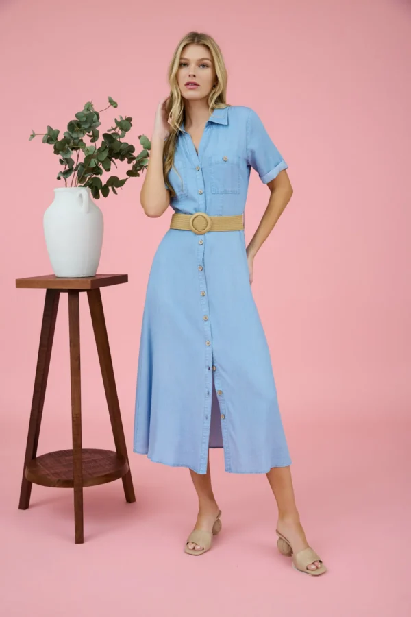 Vestido camisero de mezclilla con cinturón