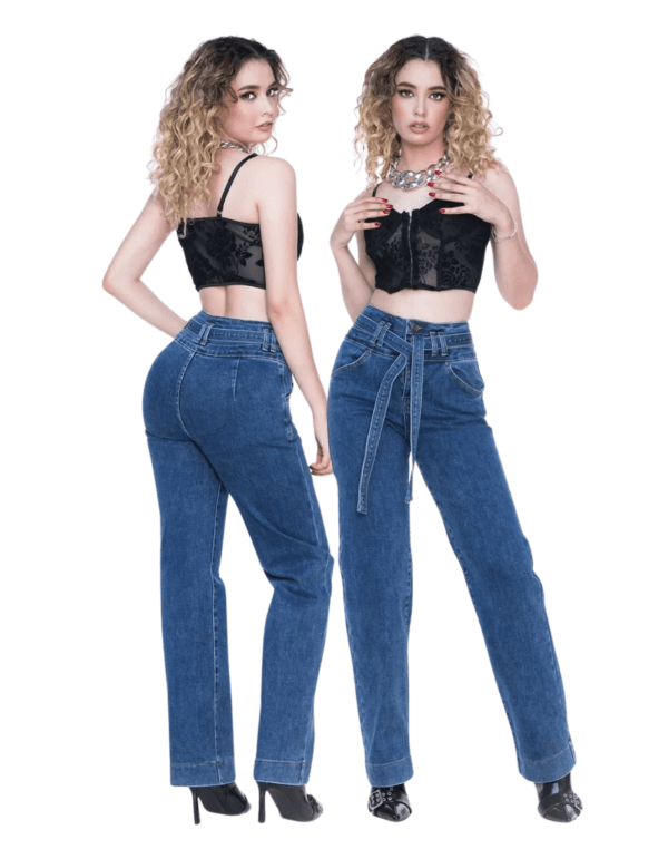 Pantalón de mezclilla paperbag para mujer con cinturón
ES2829