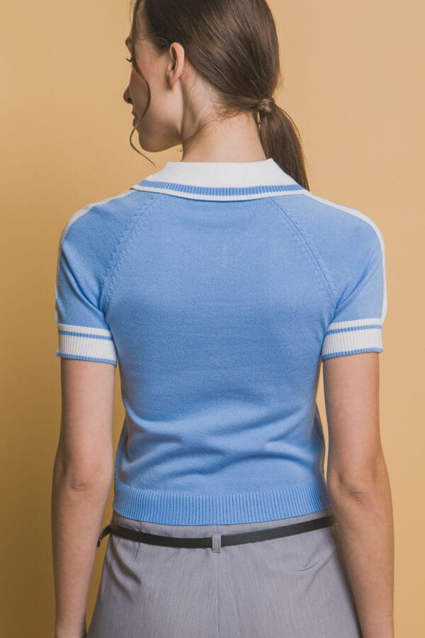 Blusa polo de punto con contrastes - Image 4