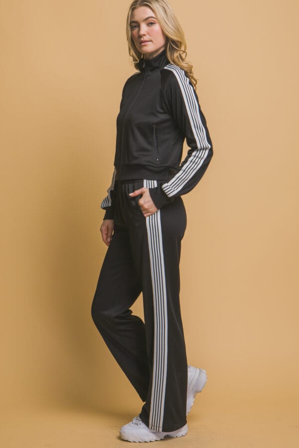Pantalón deportivo tipo jogger para mujer - Image 19