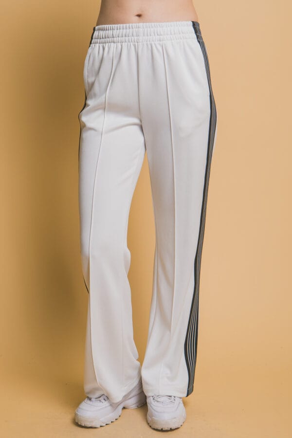 Pantalón deportivo tipo jogger para mujer - Image 9