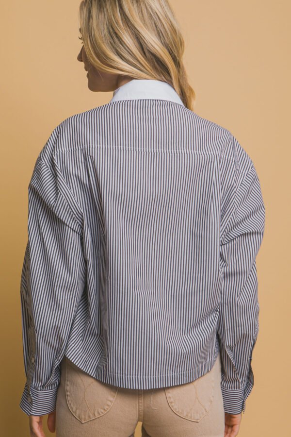 Blusa Cropped Rayas Azul y Blanco para Mujer - Image 15