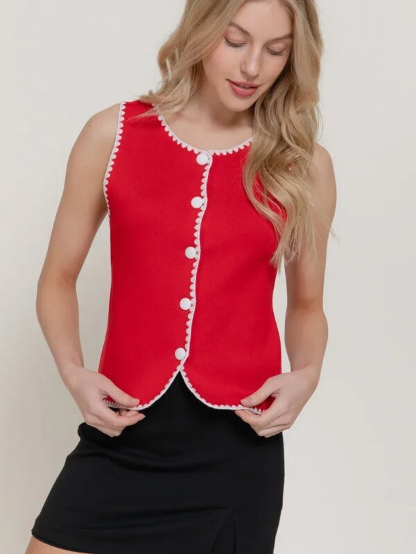 Chaleco Tejido Rojo Con Botones Blancos Y Ribetes Para Mujer