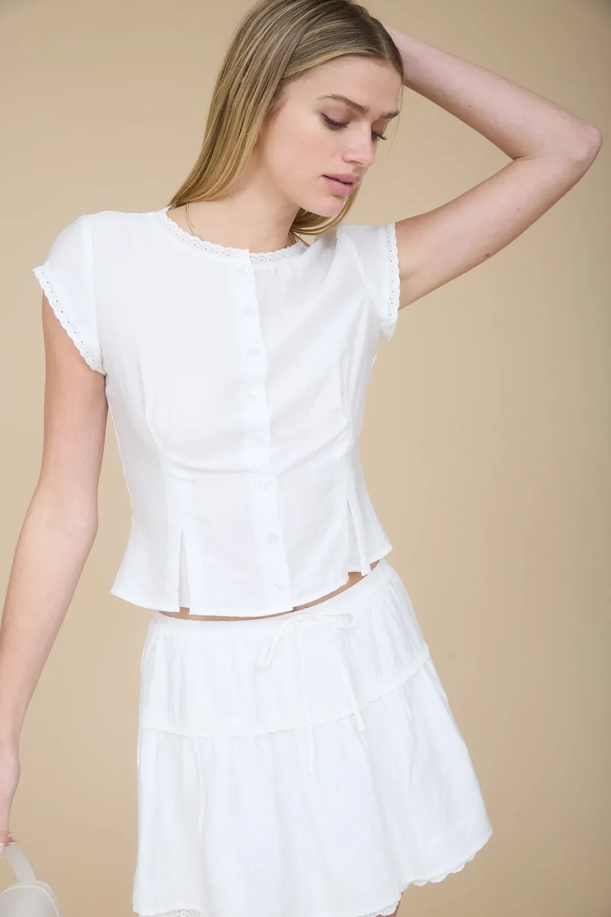 Blusa Blanca Con Botones Y Bordados Elegante Para Mujer - Image 14