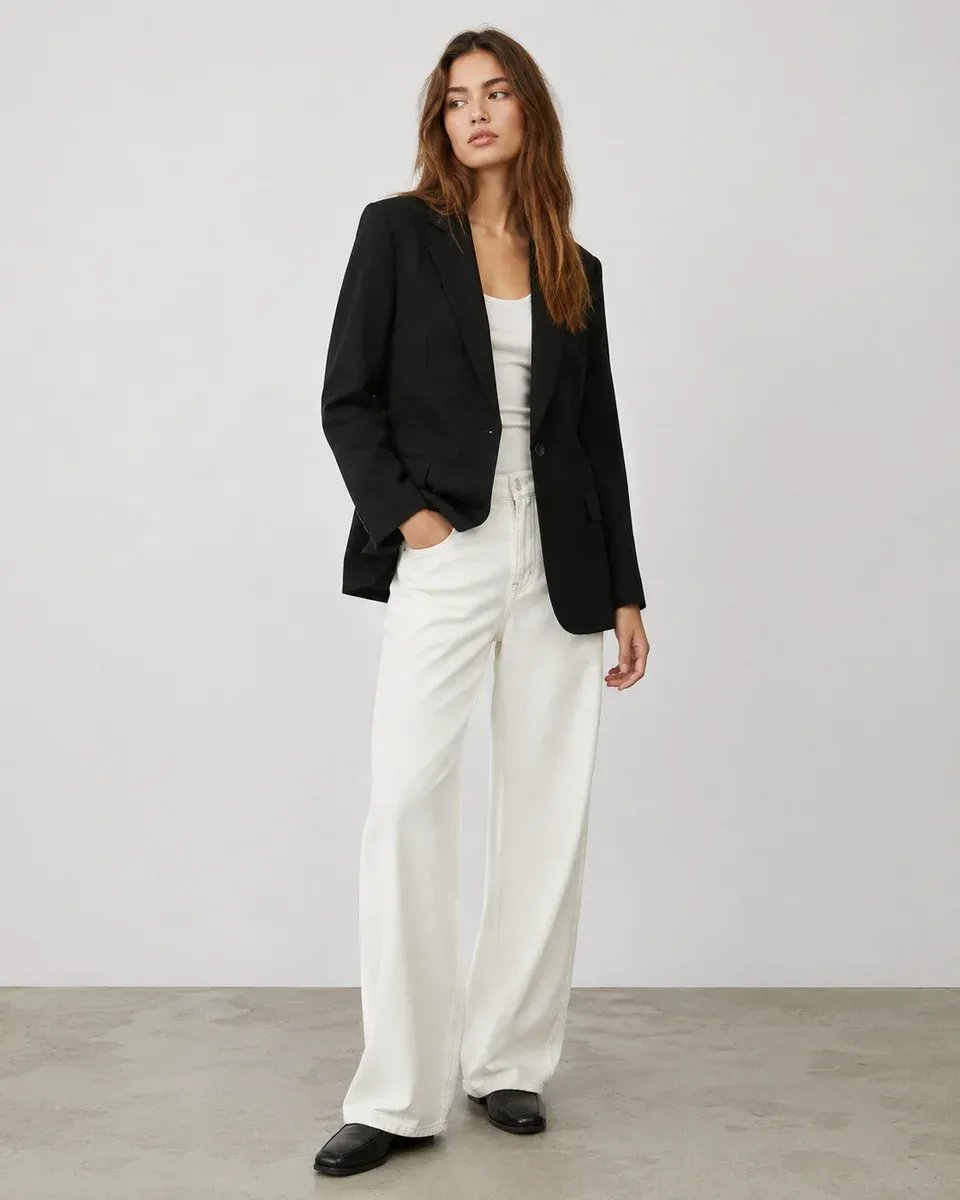 Blazer Negro Clasico de Un Boton para Mujer Estilo Ejecutivo - Image 2