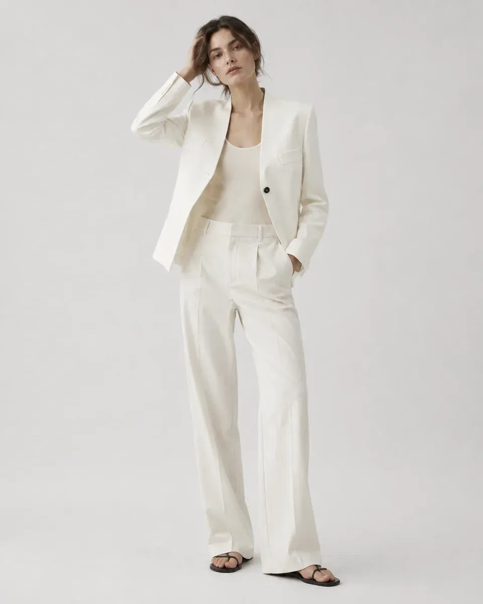 Blazer Negro Clasico de Un Boton para Mujer Estilo Ejecutivo - Image 27