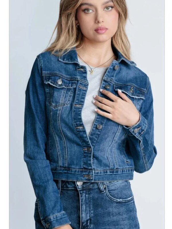 Chamarra Cropped de Mezclilla Clasica Denim para Mujer