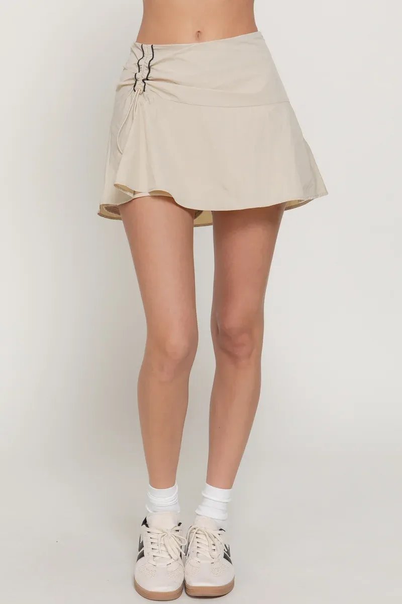 Falda Deportiva Tipo Skort con Cordón Lateral para Mujer - Image 5