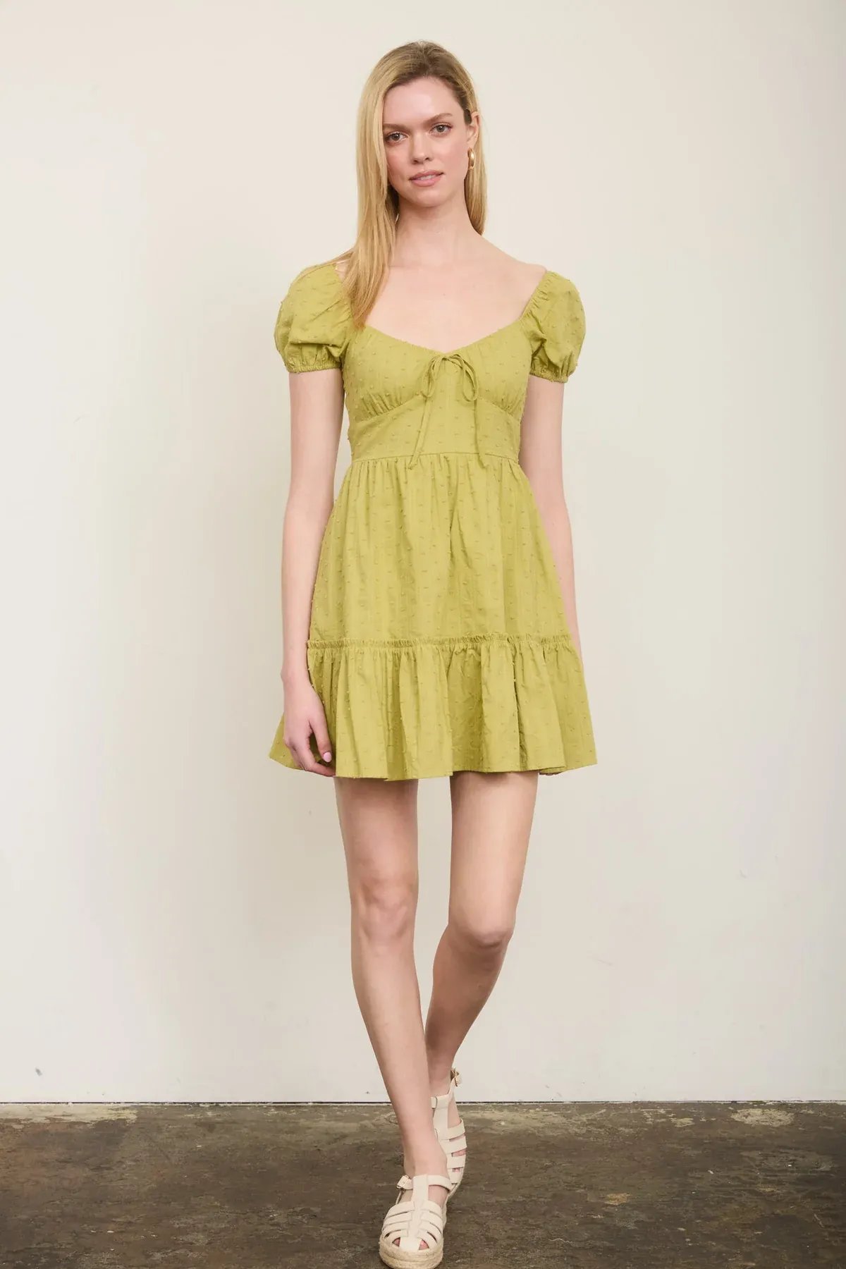 Vestido Blanco Corto Con Mangas Abullonadas Y Escote Corazon Para Mujer - Image 17