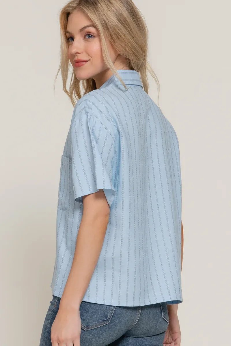 Camisa Rayada Manga Corta Azul Celeste Para Mujer Estilo Casual - Image 8
