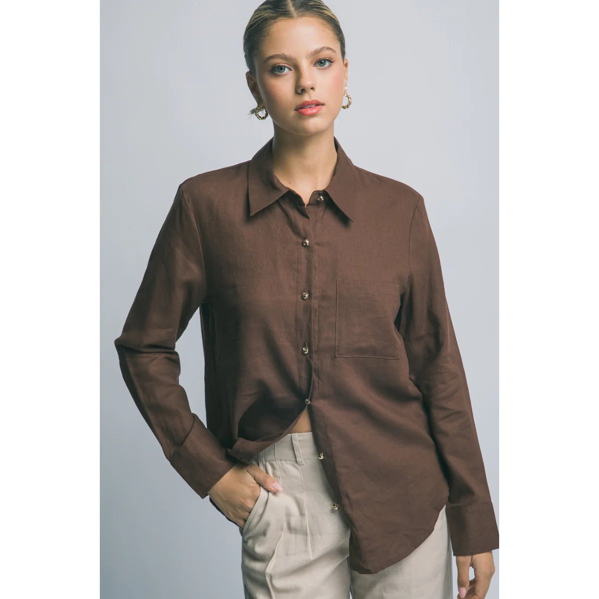 Camisa Lino Azul Cielo Oversize Manga Larga para Mujer - Image 24