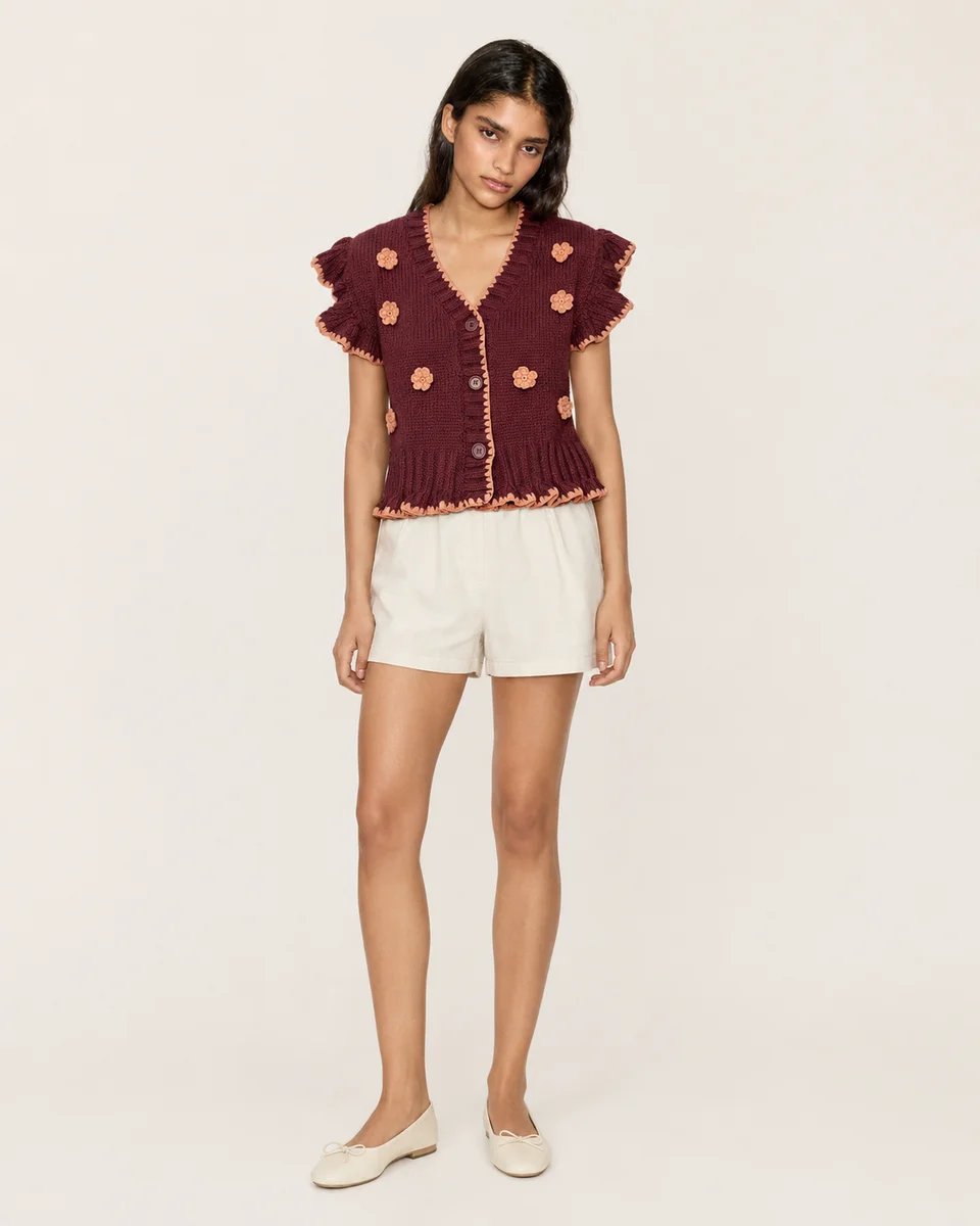Blusa Tejida con Flores Bordadas y Manga Corta para Mujer