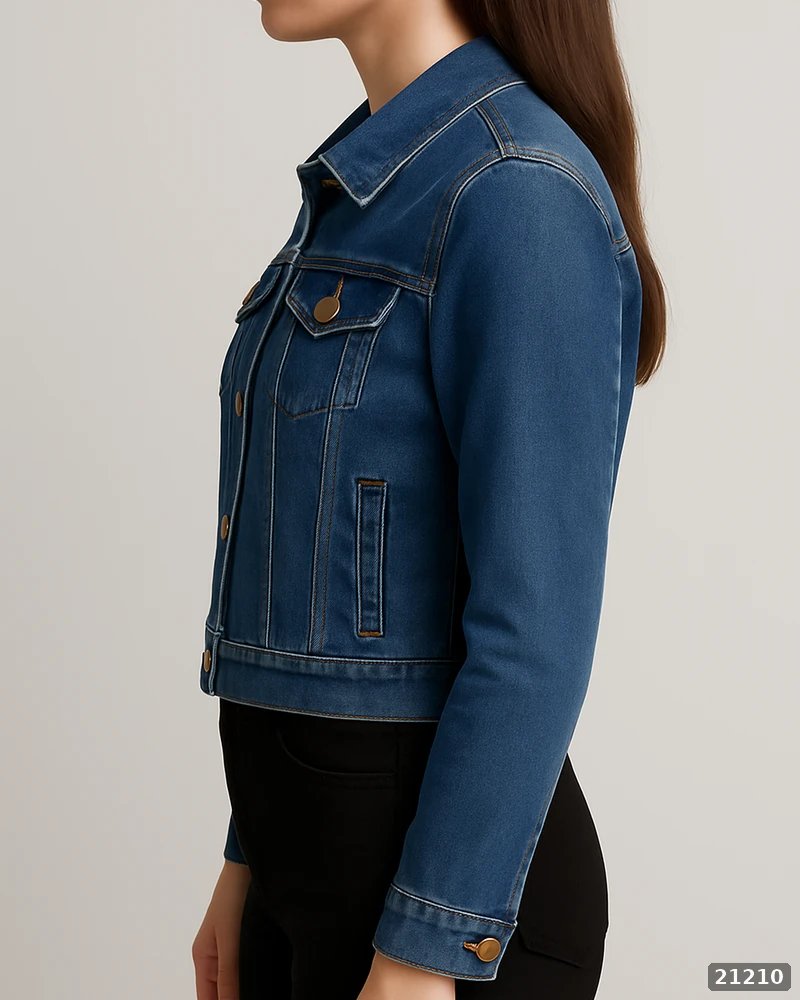 Chamarra de Mezclilla Azul Clásica Estilo Trucker para Mujer - Image 5