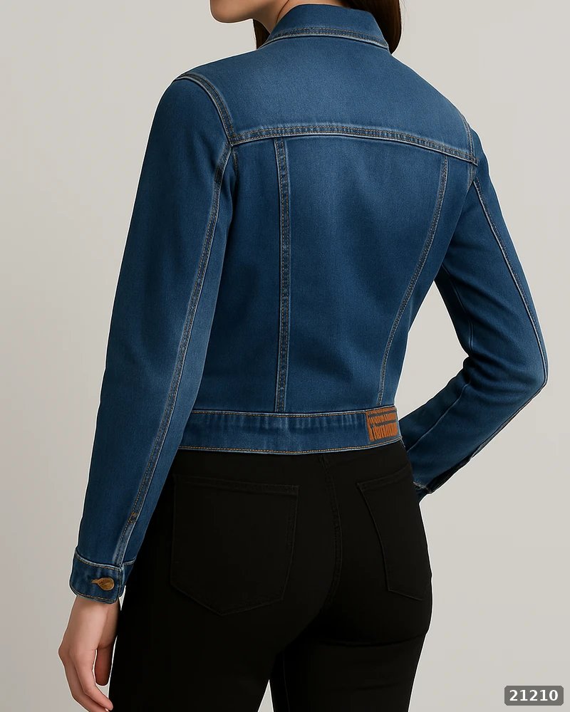 Chamarra de Mezclilla Azul Clásica Estilo Trucker para Mujer - Image 8