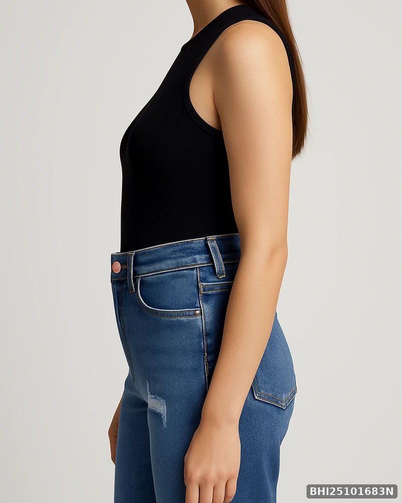 Jeans Straight Fit de Mezclilla Azul con Roturas para Mujer - Image 5
