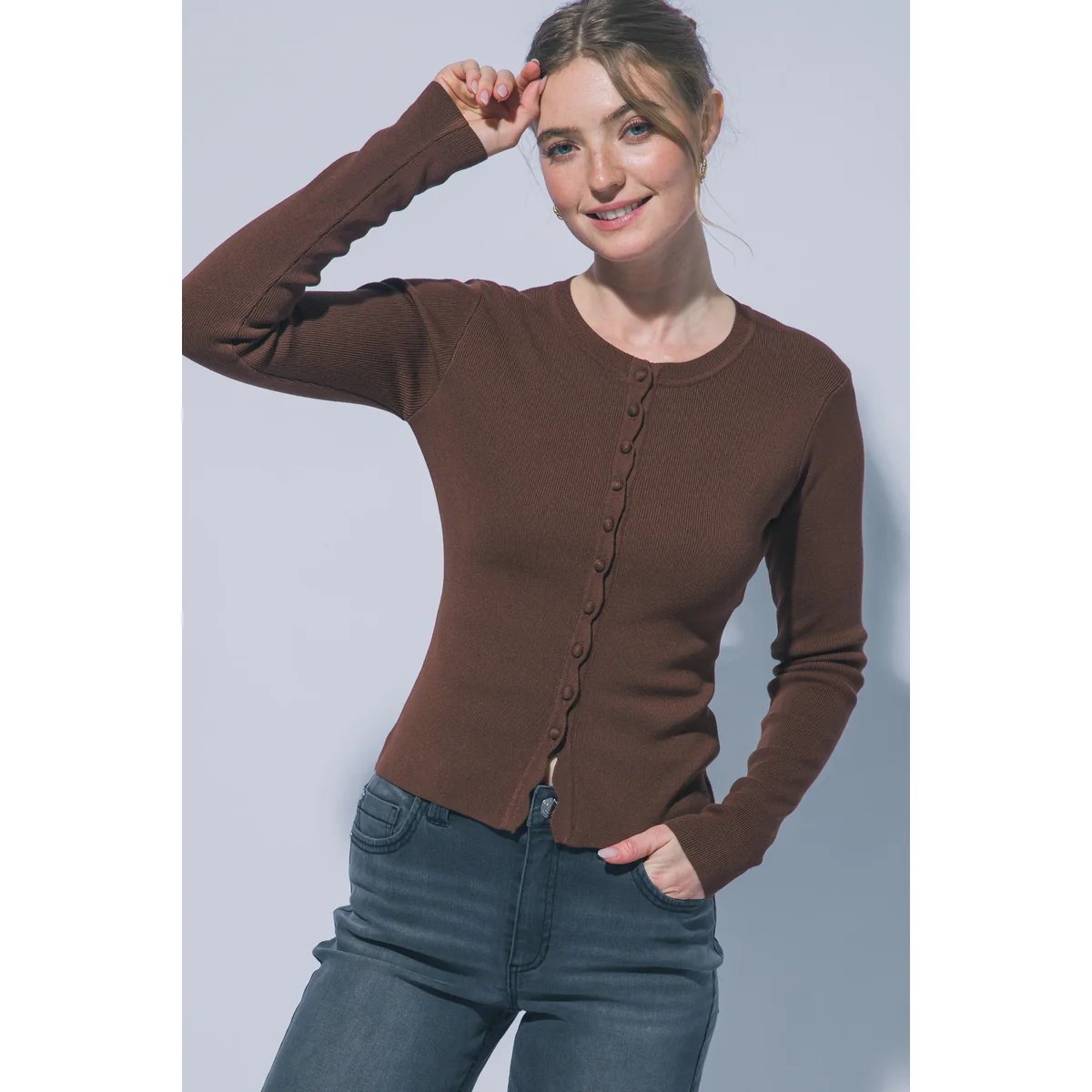 Cardigan para Mujer con Botones Rosa Suave Ajustado de Punto - Image 23