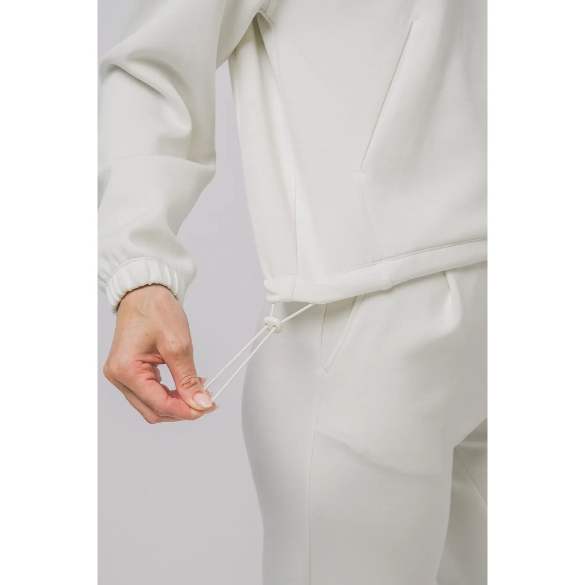 Sudadera Cropped Oversize con Cordón Ajustable en Blanco para Mujer - Image 2