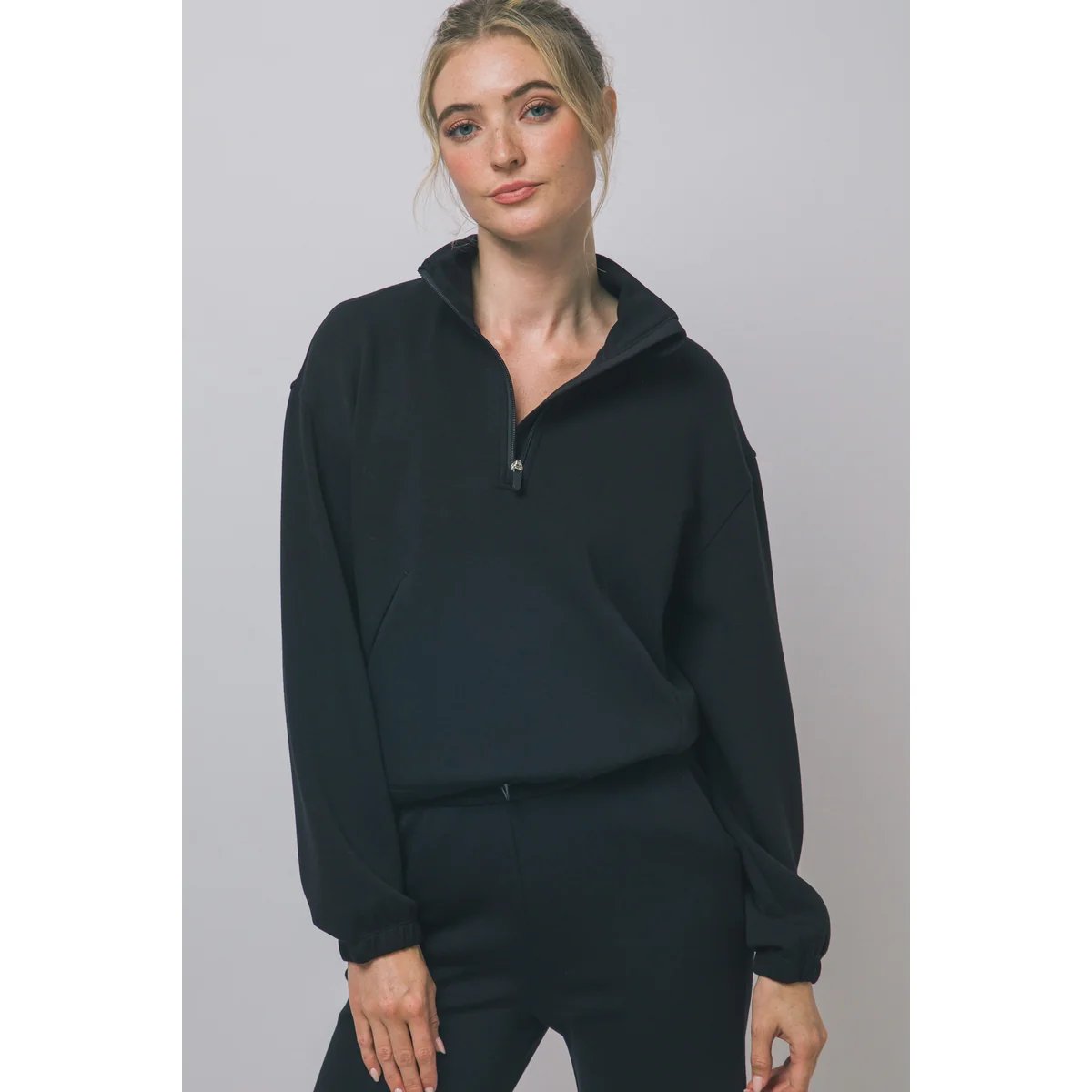 Sudadera Cropped Oversize con Cordón Ajustable en Blanco para Mujer - Image 7