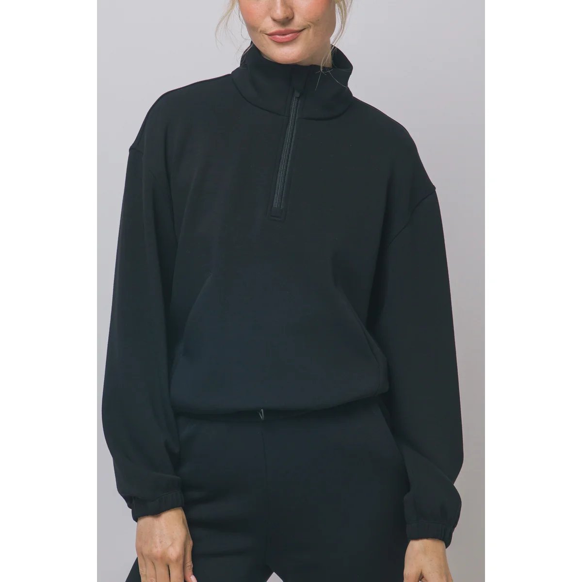 Sudadera Cropped Oversize con Cordón Ajustable en Blanco para Mujer - Image 10