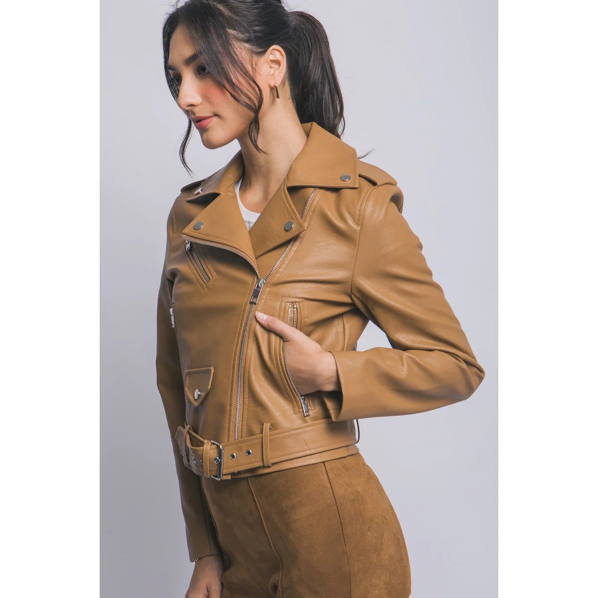 Chamarra Biker de Piel Sintética Café Oscuro para Mujer - Image 14