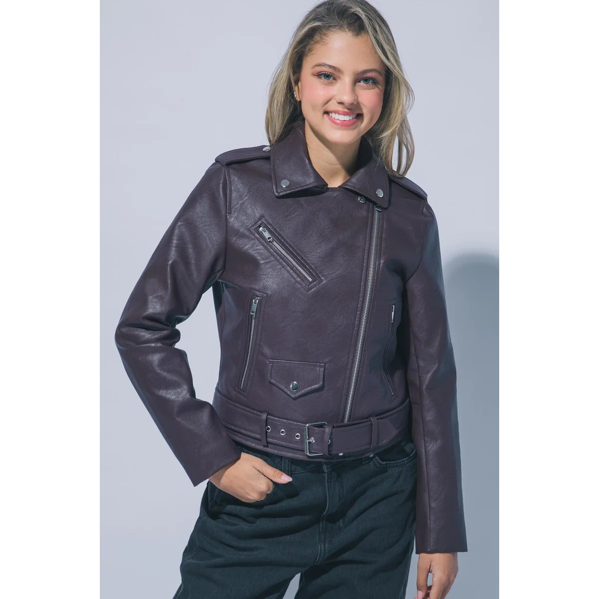 Chamarra Biker de Piel Sintética Café Oscuro para Mujer - Image 31