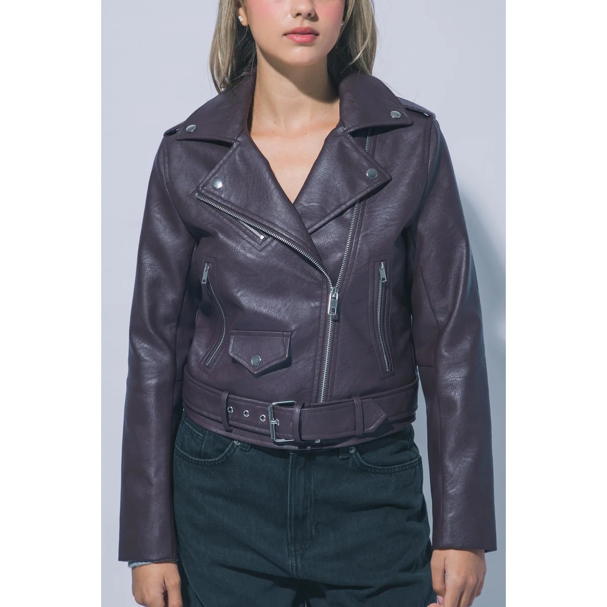Chamarra Biker de Piel Sintética Café Oscuro para Mujer - Image 32