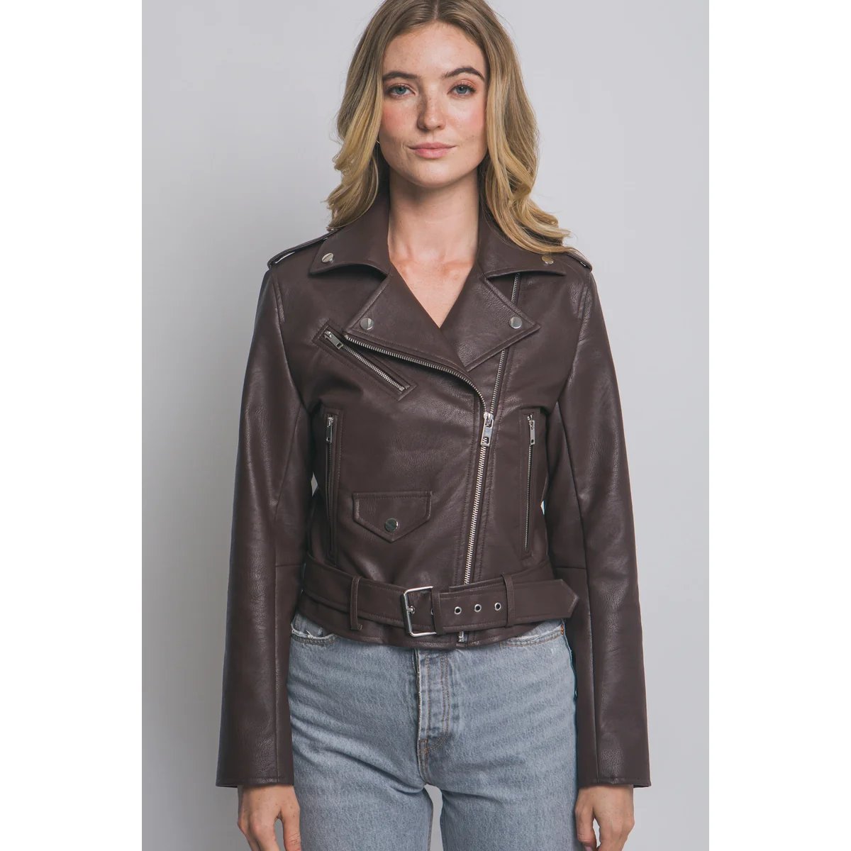 Chamarra Biker de Piel Sintética Café Oscuro para Mujer - Image 34