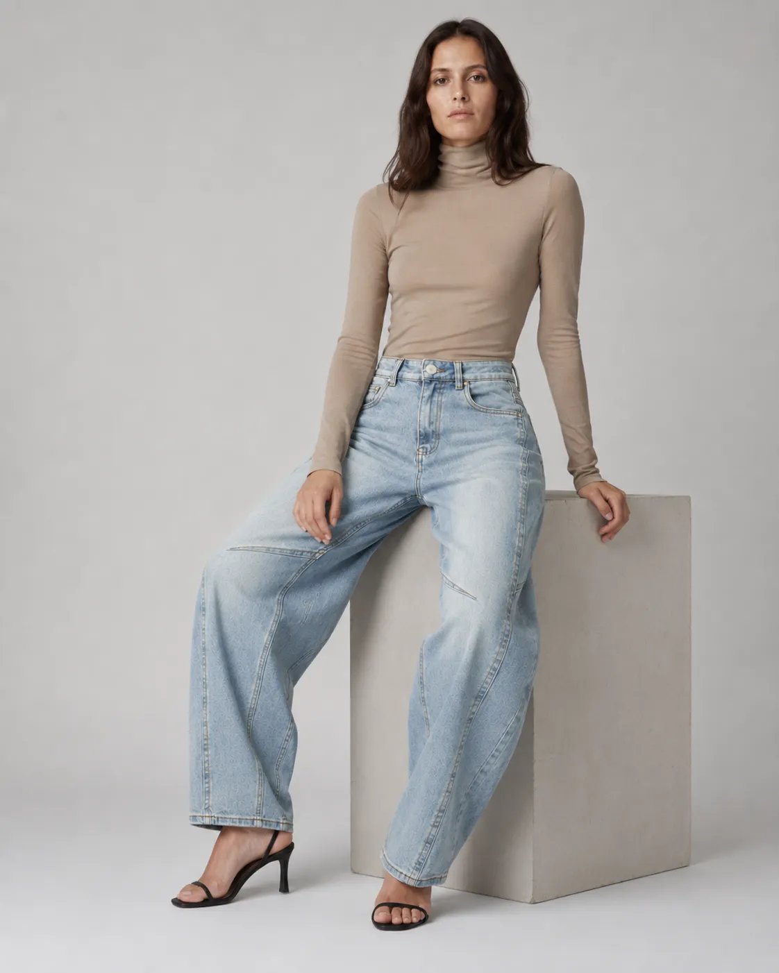 Jeans Barrel Fit de Mezclilla Clara Tiro Alto para Mujer - Image 2