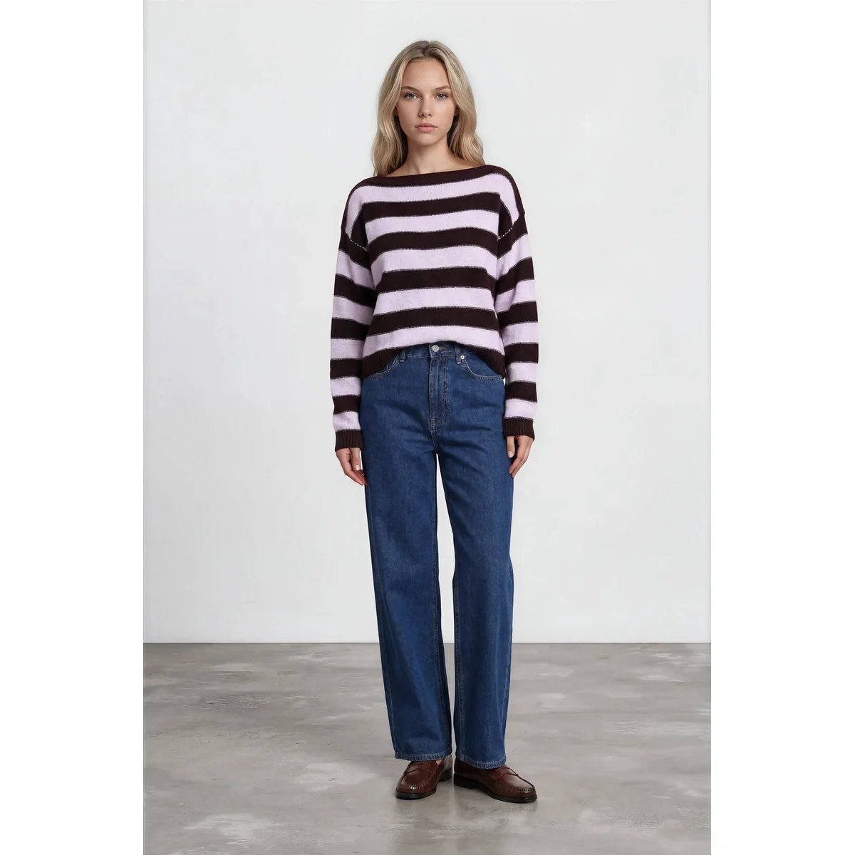 Suéter Crop de Rayas Azul y Café con Cuello Barco para Mujer - Image 27