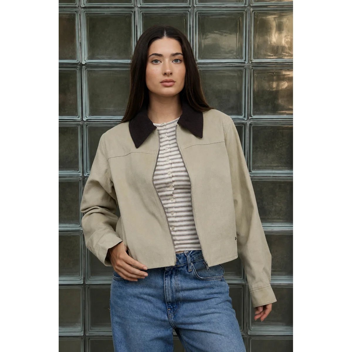 Blusa Listrada con Botones Estilo Casual Chic para Mujer - Image 5