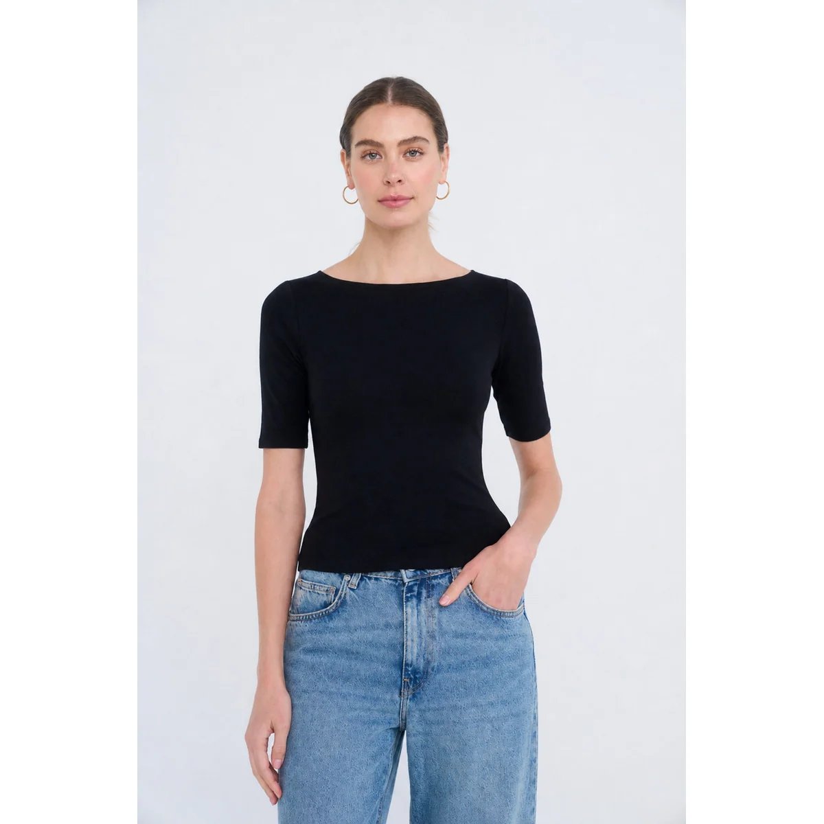 Blusa Crop de Manga Corta en Burdeos Ajustada para Mujer - Image 12