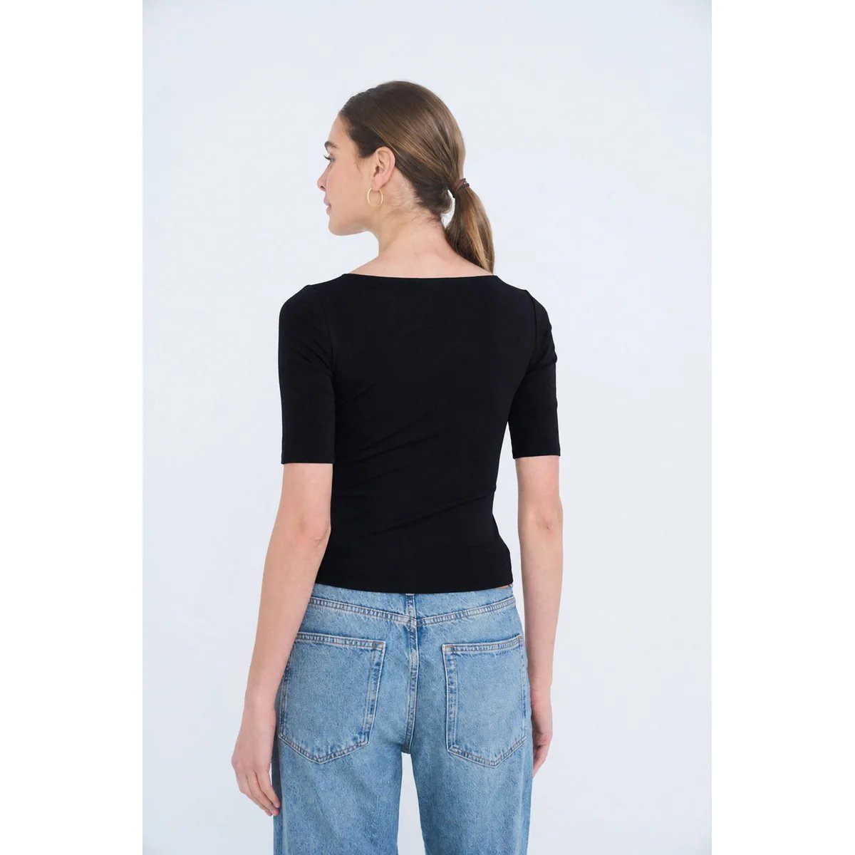 Blusa Crop de Manga Corta en Burdeos Ajustada para Mujer - Image 13