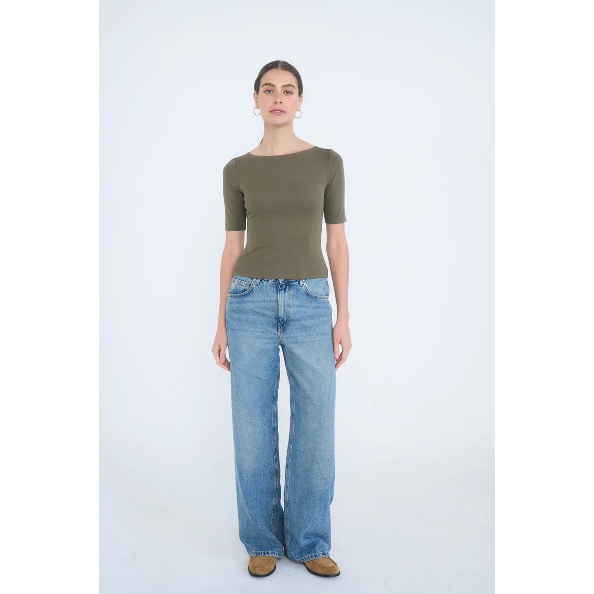 Blusa Crop de Manga Corta en Burdeos Ajustada para Mujer - Image 23