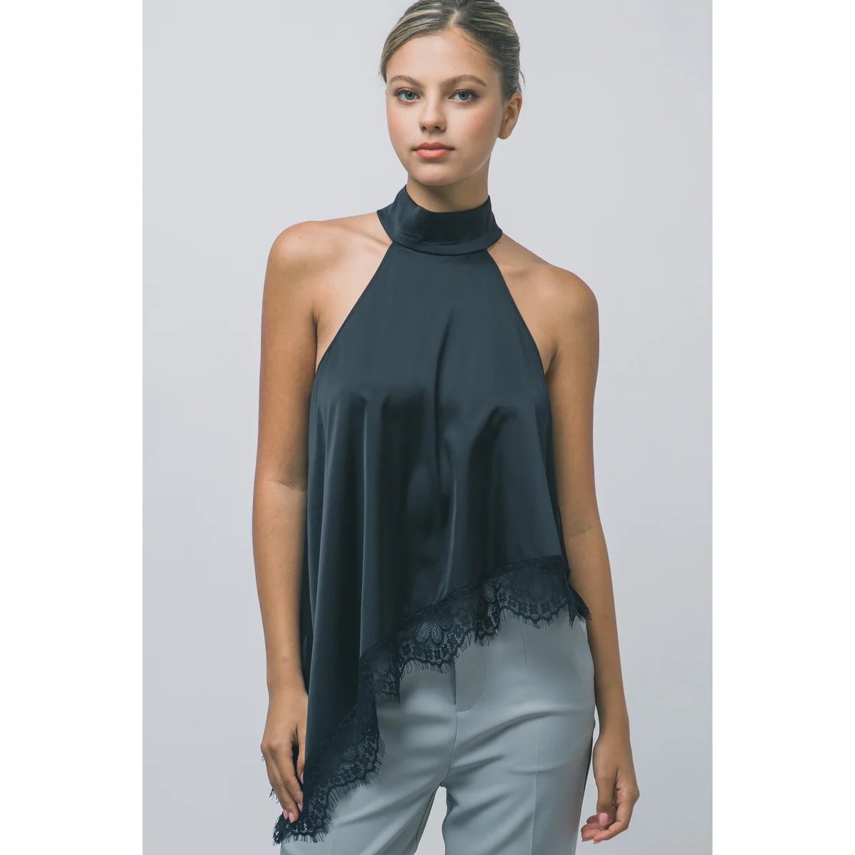 Blusa Satinada con Encaje Floral Bordado en Rojo Vino para Mujer - vista 7