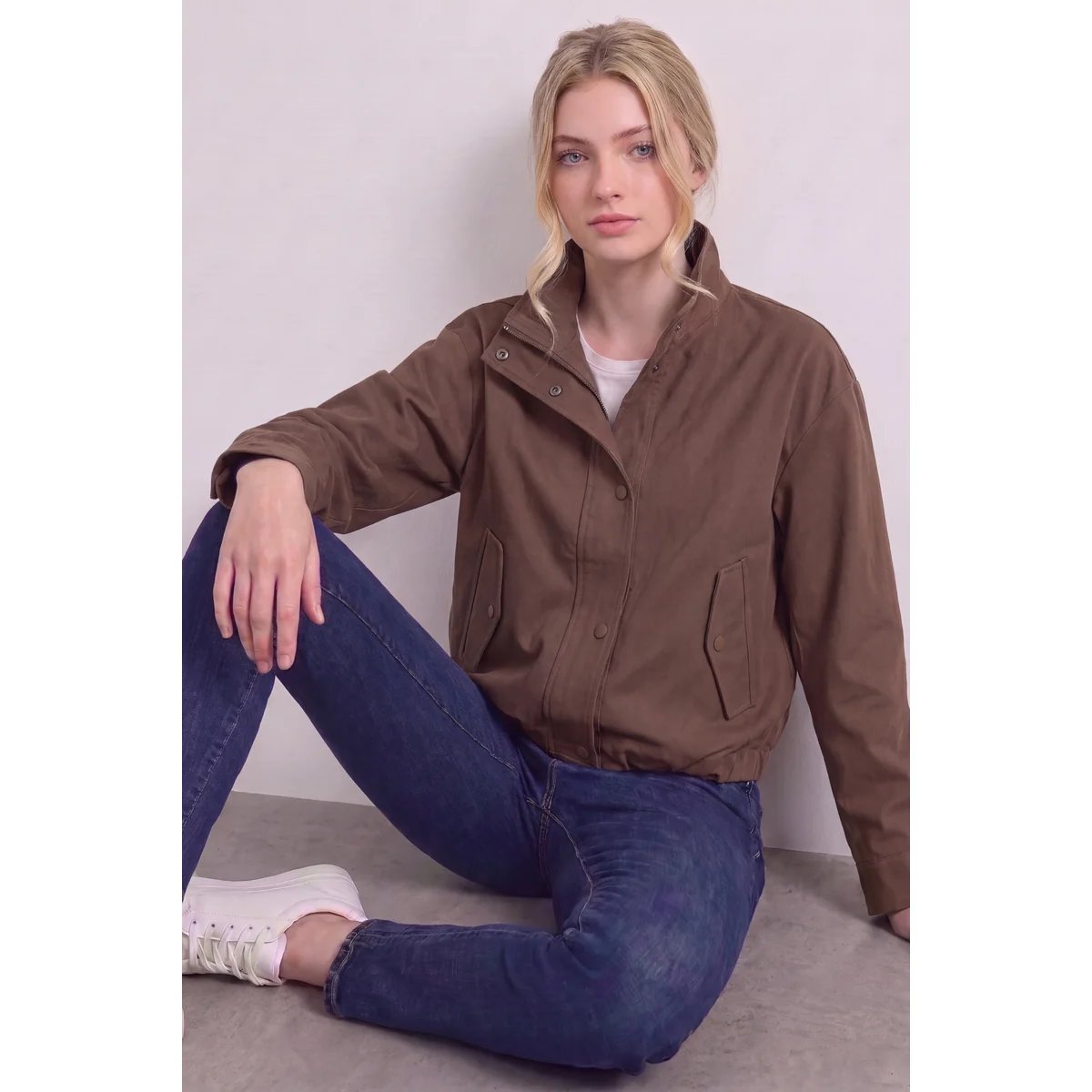 Chamarra Bomber Rosa para Mujer Estilo Moderno y Elegante - vista 12