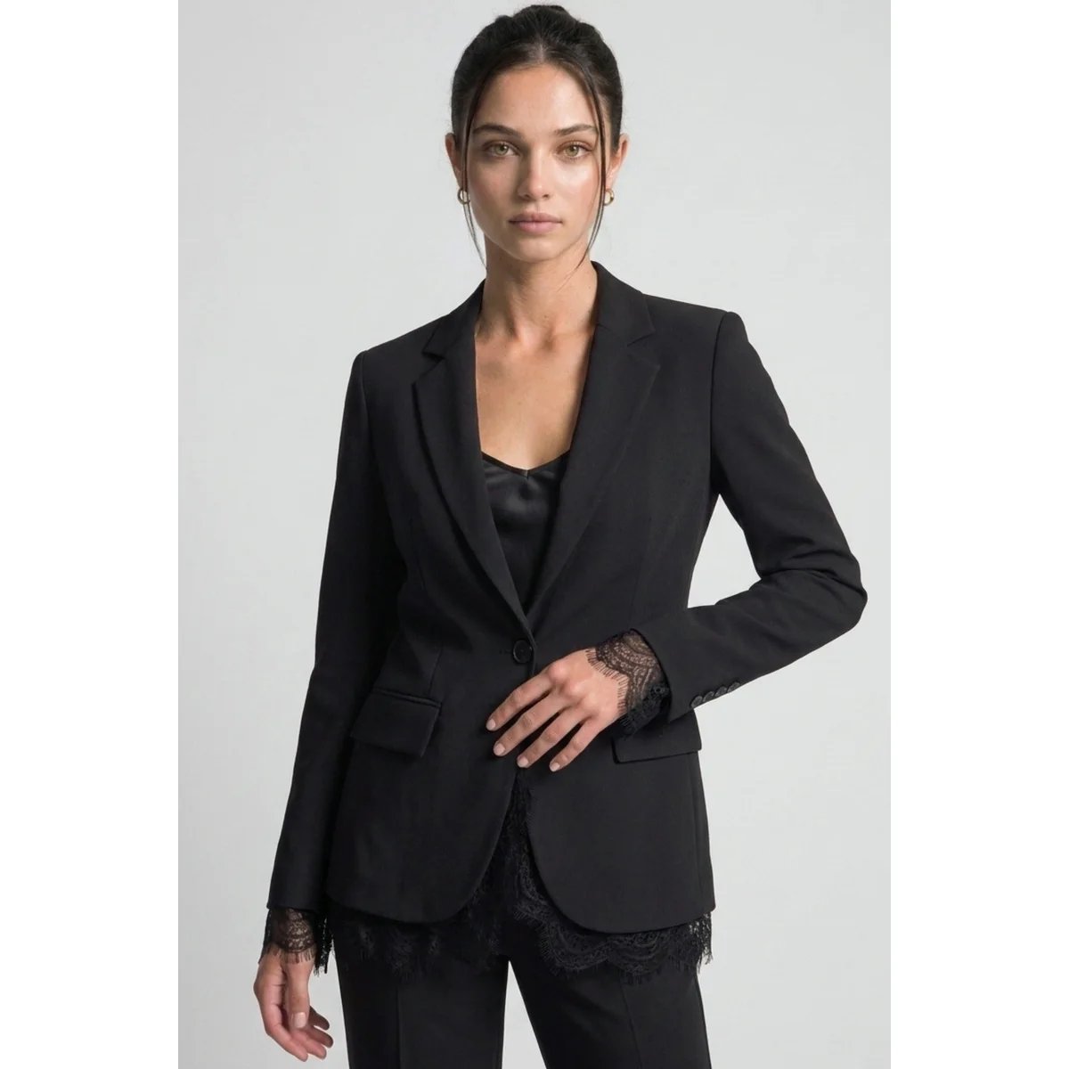 Blazer Rosa Claro con Detalles de Encaje Estilo Elegante para Mujer - vista 6