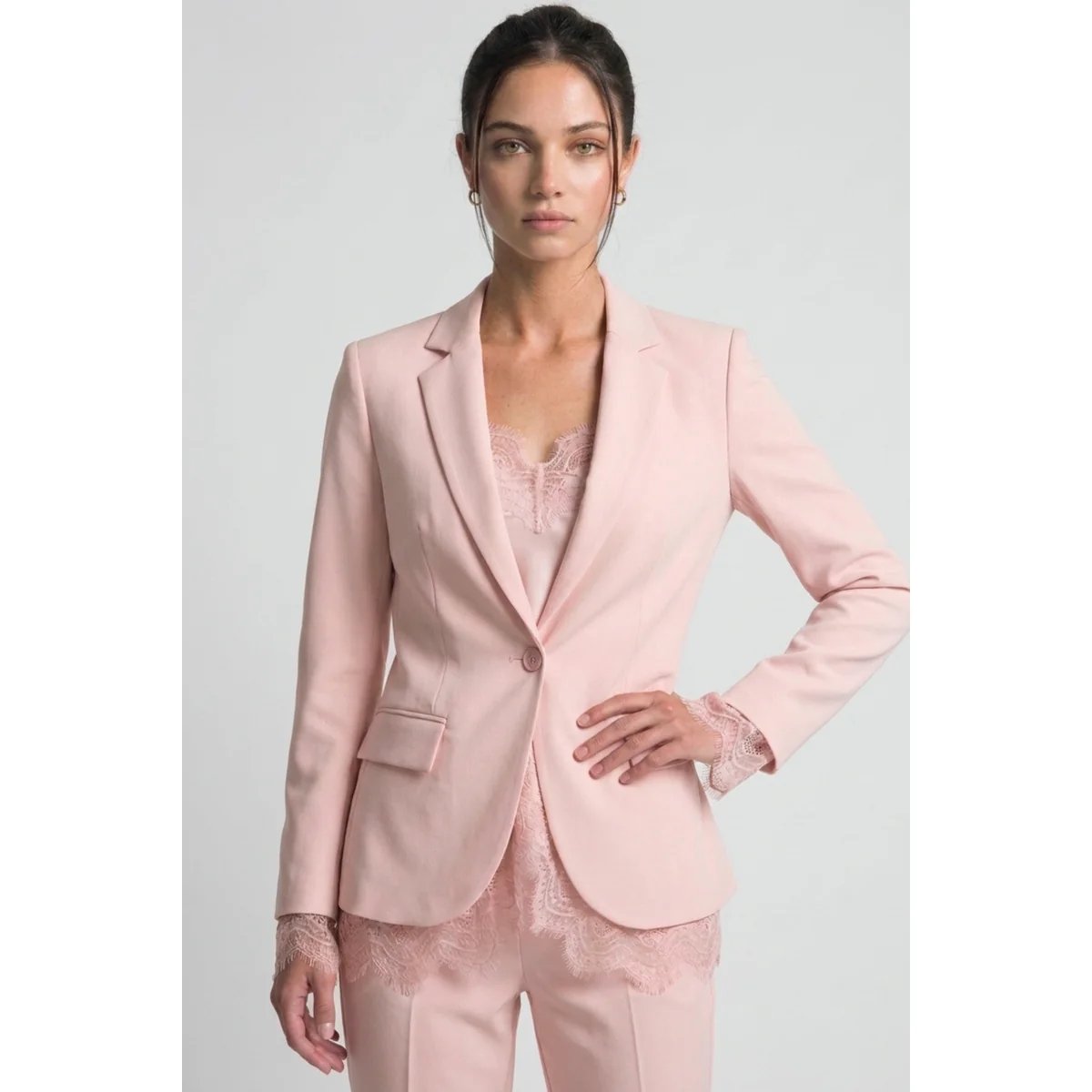 Blazer Rosa Claro con Detalles de Encaje Estilo Elegante para Mujer - vista 24